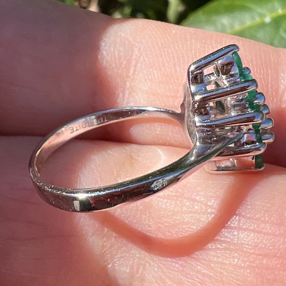 VINTAGE 14K DESIGNER PEAR EMERALD DIAMOND RING ENGAGEMENT PROMISE ANNIVERSARY - Picture 15 of 16